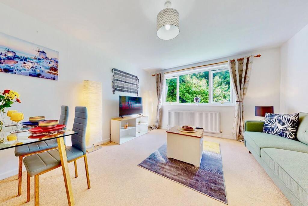 Super-Quiet Town Centre Flat 5 Min Walk To Station Leilighet Royal Tunbridge Wells Eksteriør bilde